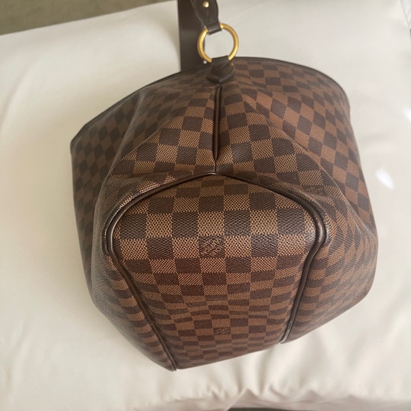 Authentic LV Delightful - Picture 3 of 16